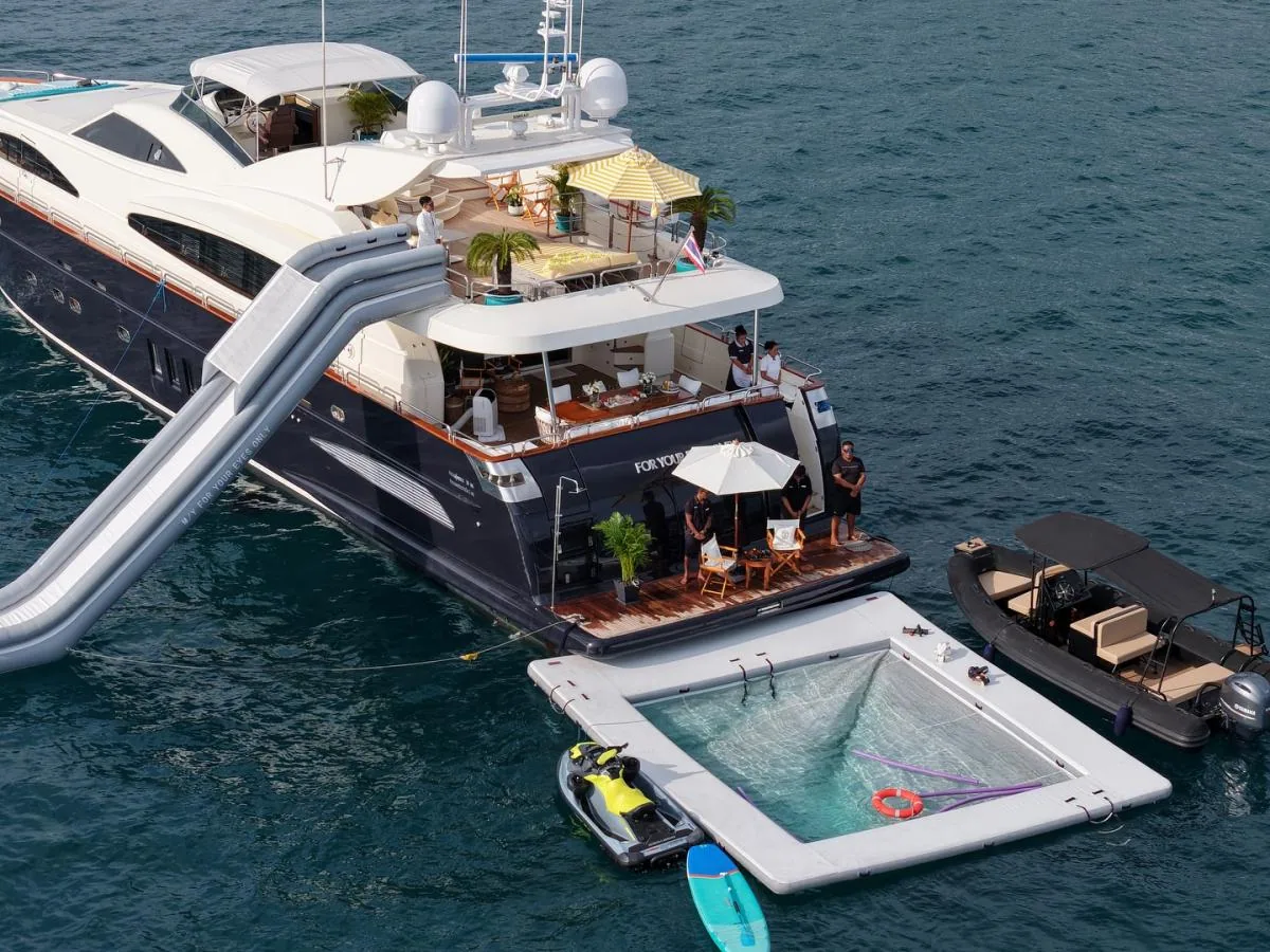 Astondoa 102 102ft superyacht yacht charter in Phuket