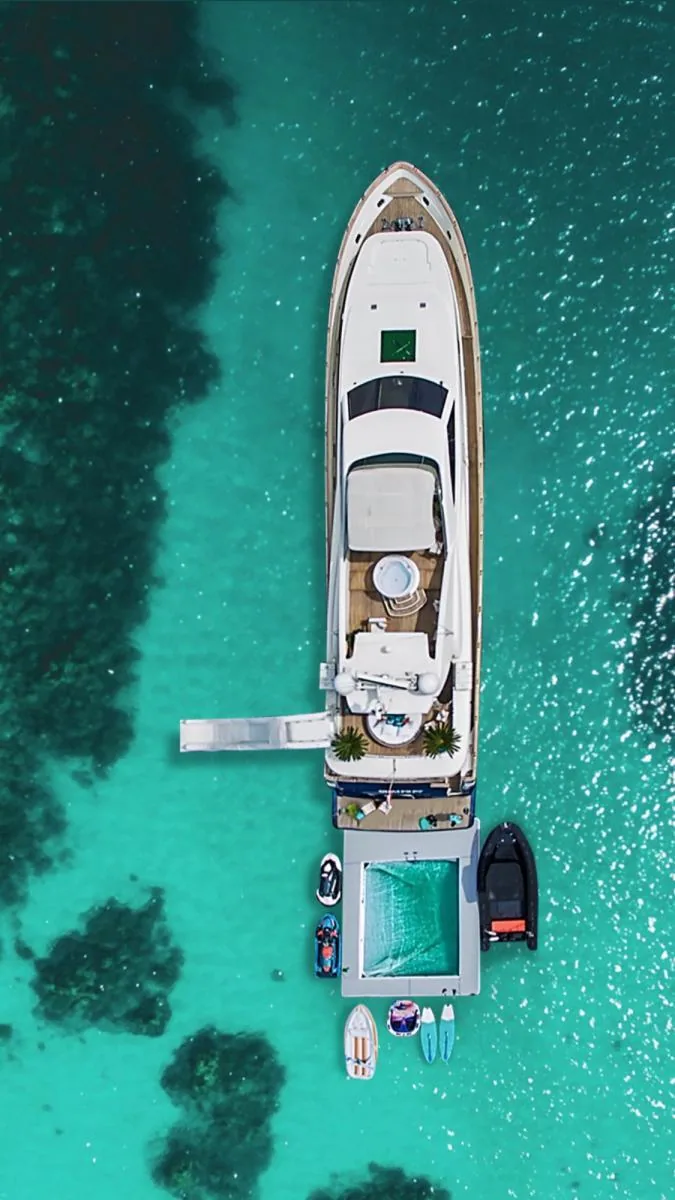 Astondoa 102, 102ft superyacht for charter in Phuket — view 7