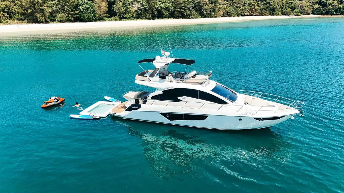Cranchi Scenery 58, 58ft motor yacht for charter in Phuket — view 10