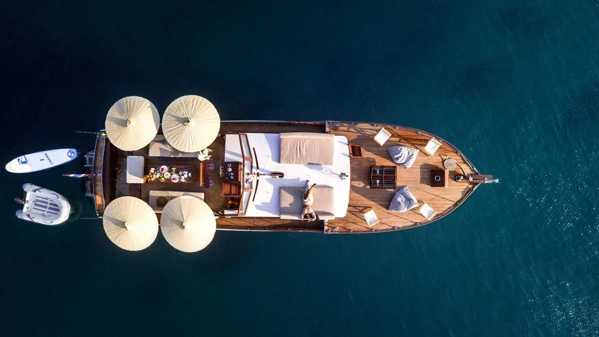 Halvorsen 50, 50ft motor yacht for charter in Phuket — view 4