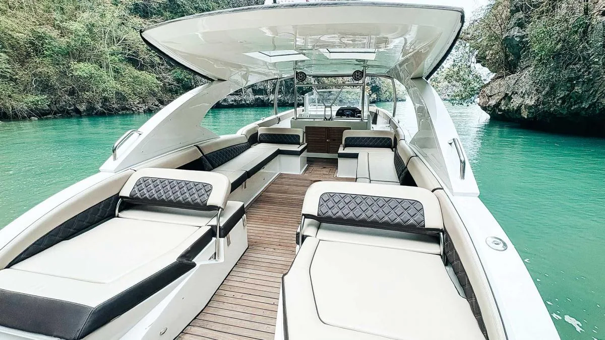 Ocean Pearl, 42ft sport cruiser for charter in Phuket — view 8