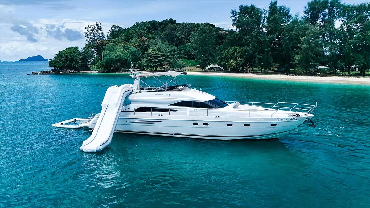 Princess 65 Oceana, 65ft motor yacht for charter in Phuket — view 4