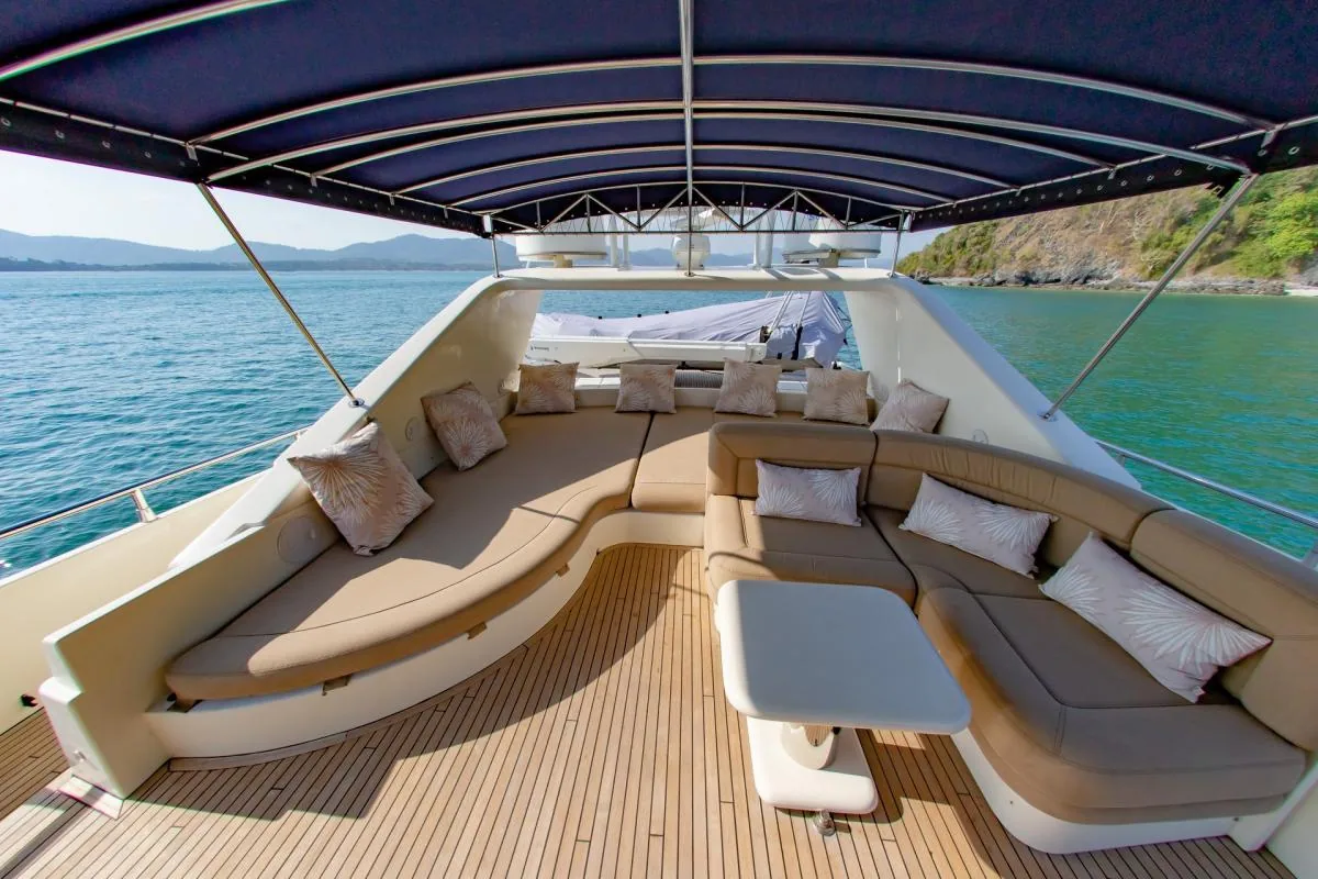 Technema 89, 89ft motor yacht for charter in Phuket — view 8