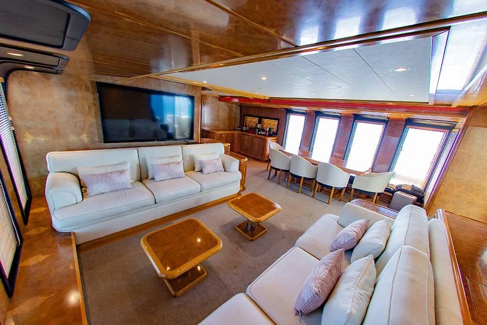 Technema 89, 89ft motor yacht for charter in Phuket — view 12